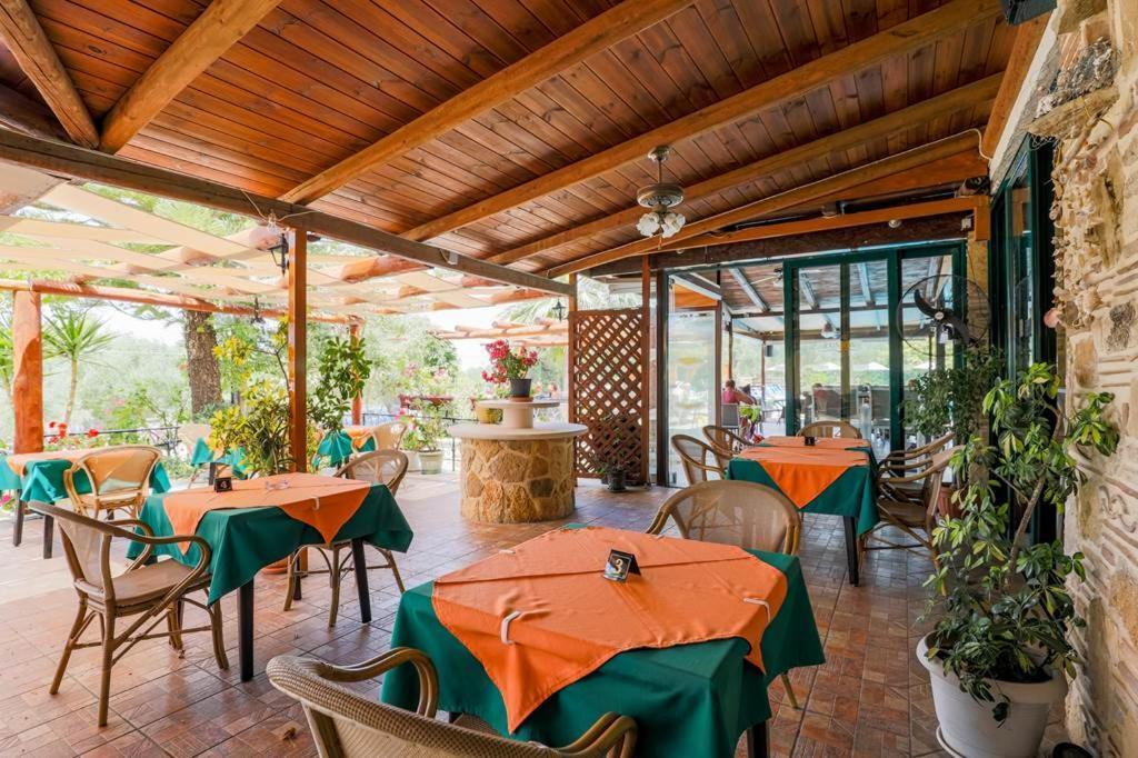 Kalamákion Rainbow Apartments מראה חיצוני תמונה